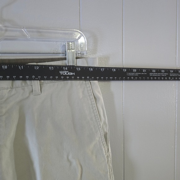 GAP Khakis Mens 33x30 Loose Fit Pants Tan Beige 100% Cotton Chino Flat Front - Picture 3 of 7